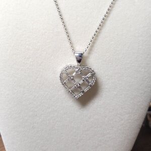 14K White Gold Heart Diamond Pendant